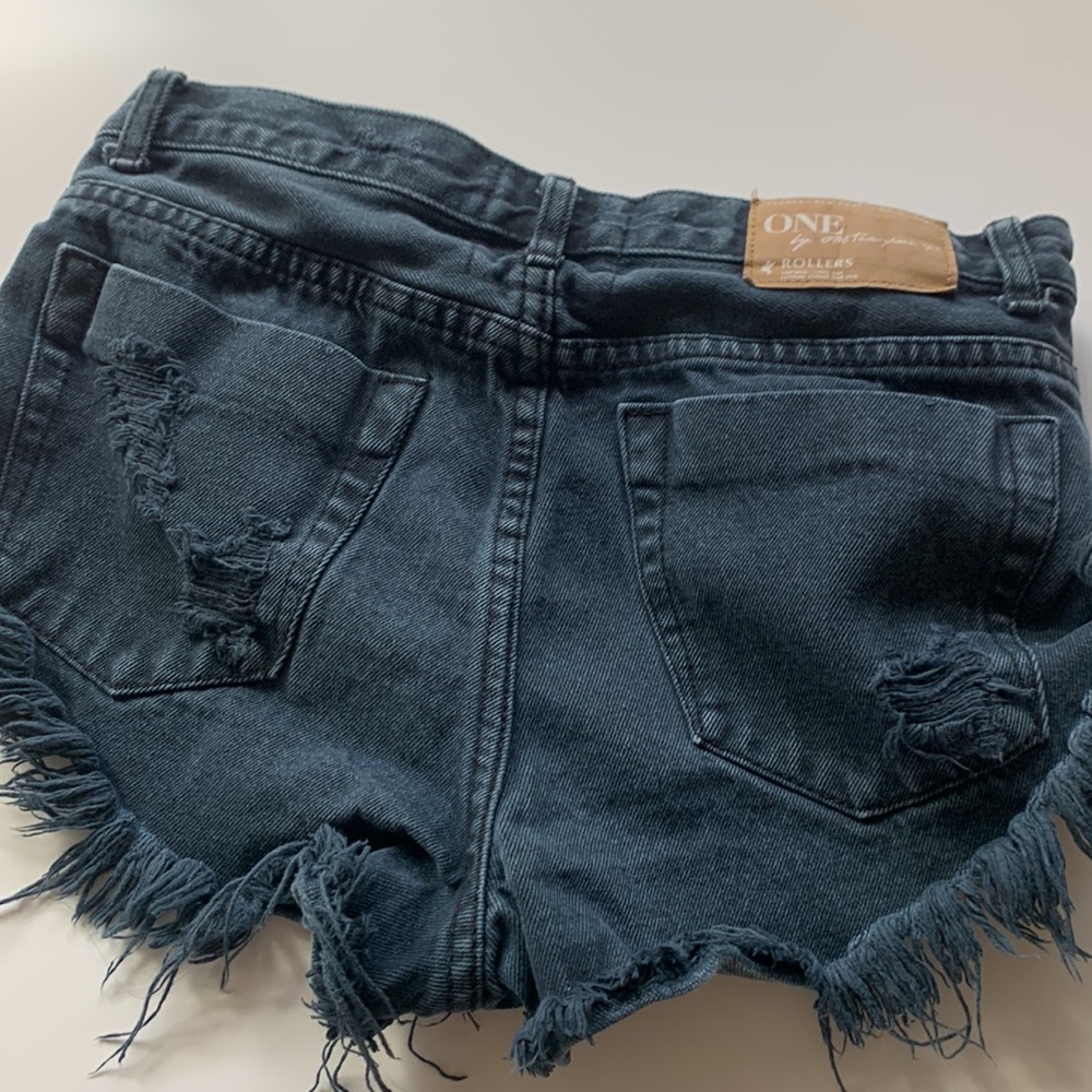 One teaspoon rollers shorts - Picture 4 of 4